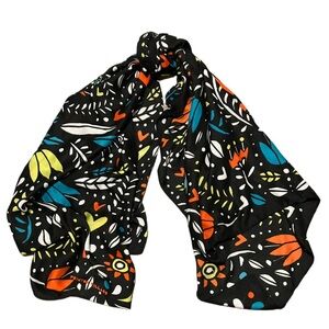 Colorful Patterned Scarf /‎ Wrap